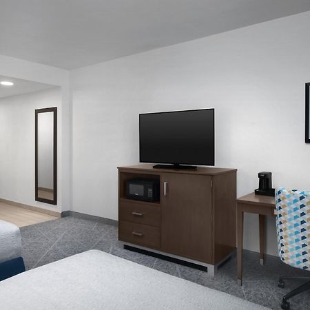 Hampton Inn Washington Dc Noma Union Station מראה חיצוני תמונה